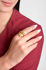 Anillo mujer doble nudo entrelazado color dorado