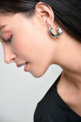 Aretes mujer candonga gruesos color plateado