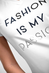 Camiseta mujer con aplique en pedrería