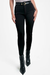Pantalón mujer entallado tipo skinny color negro