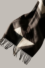 Pashmina mujer diseño geométrico color negro