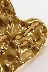 Prendedor mujer corazón abstracto